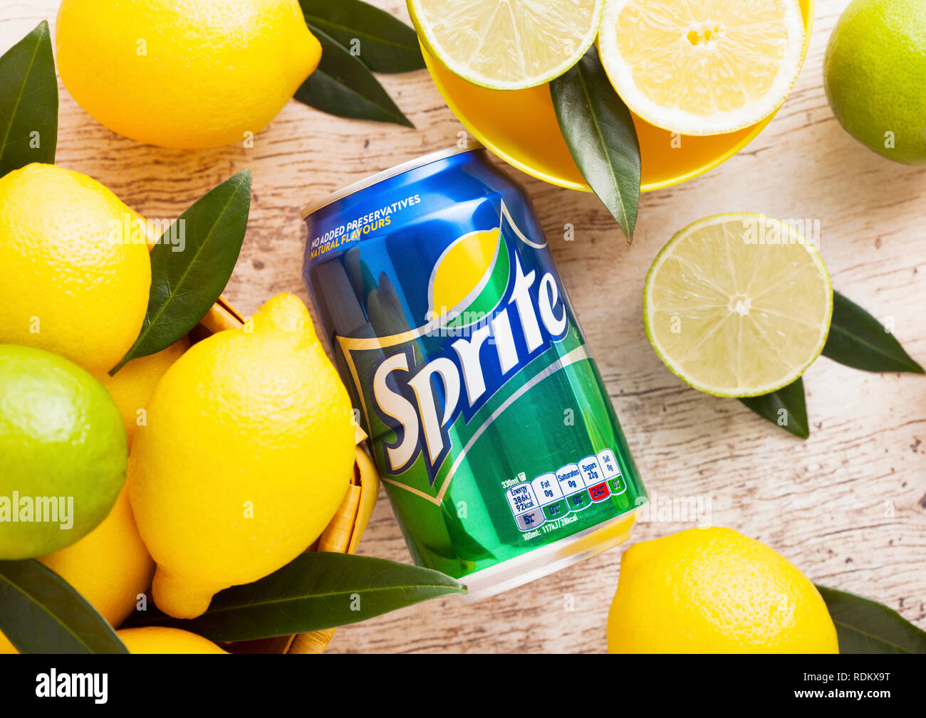 Sprite drink hires stock photography and images Alamy
