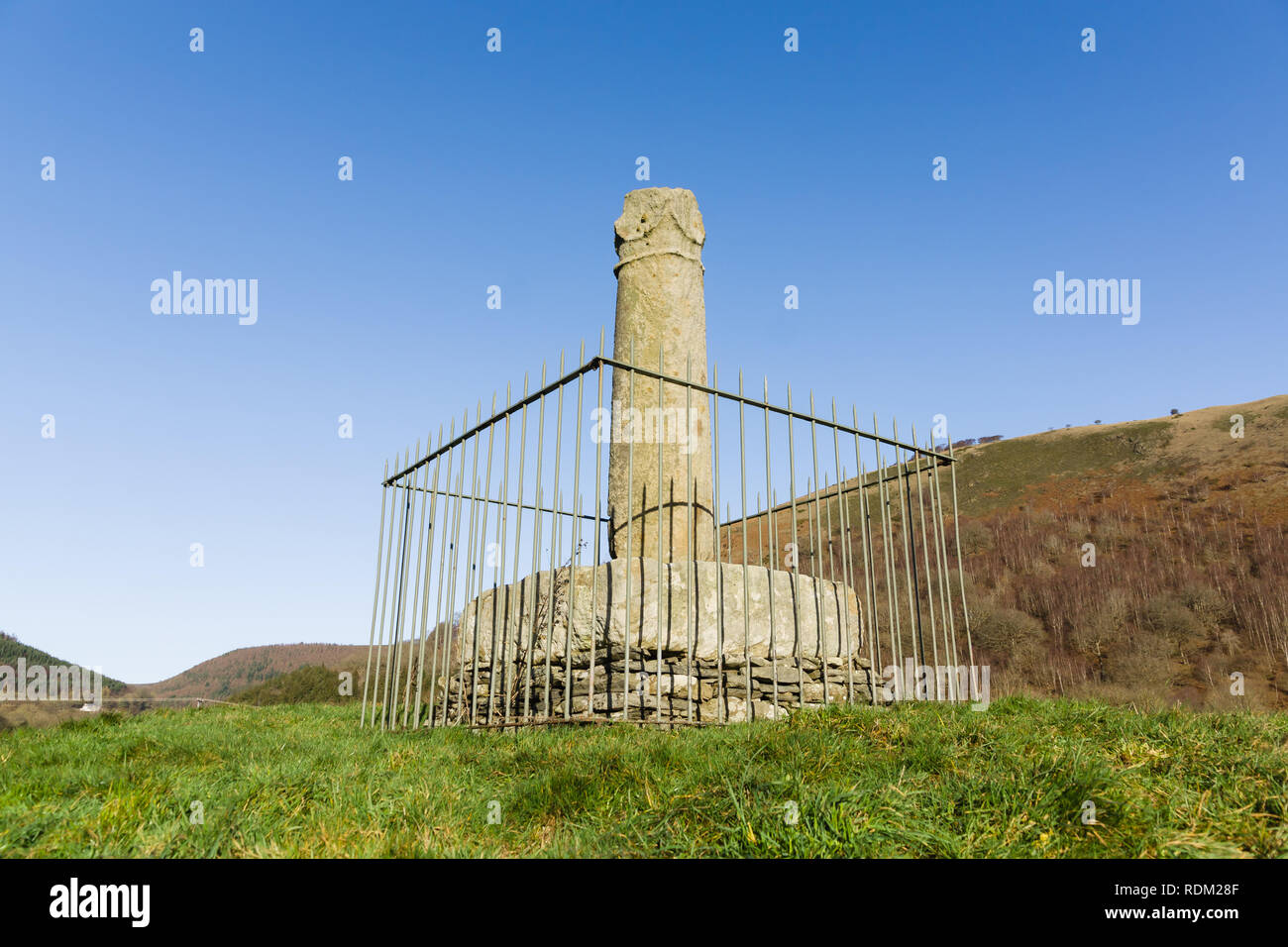 Elisegs Pillar a 9th century stone monument erected by Prince Cyngen ap Cadell of Powys near Valle Crucis Abbey Llangollen North Wales Stock Photo