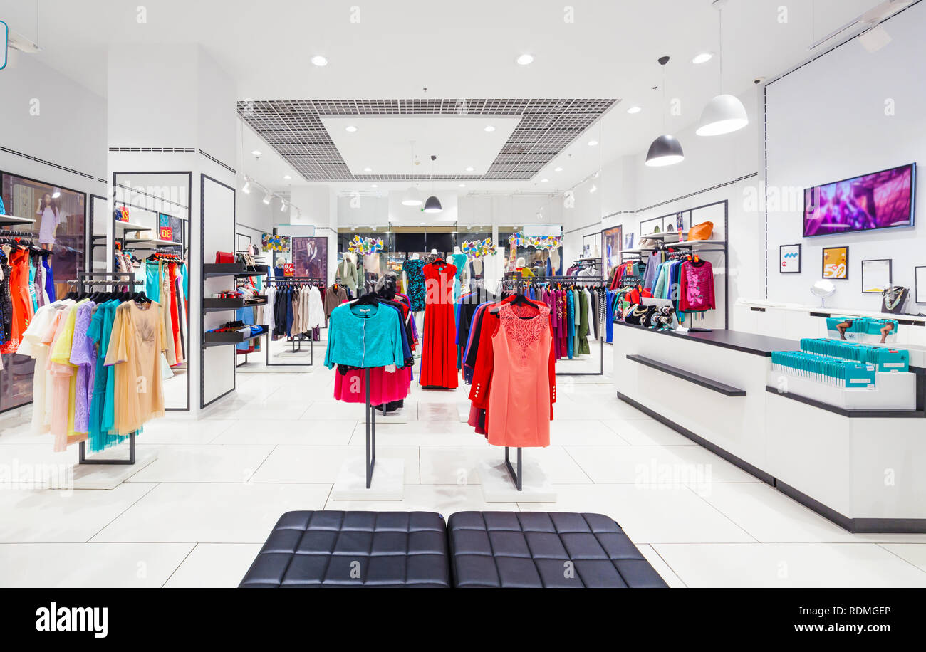 Fashion store interior hi-res stock photography and images - Alamy