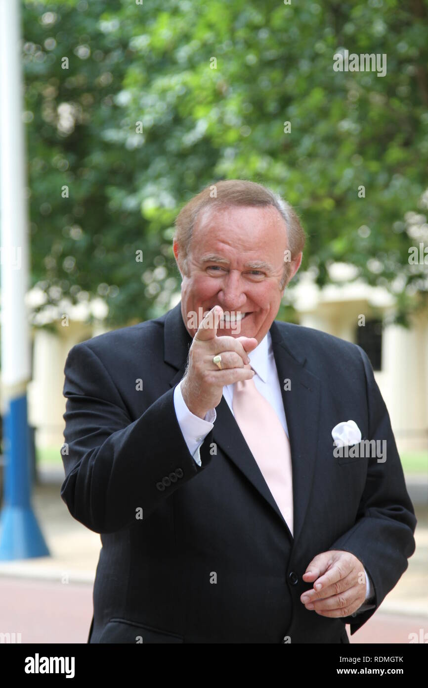 ANDREW NEIL. BRITISH JOURNALISTS. BROARDCASTERS. THIS WEEK POLITICS SHOW. Stock Photo