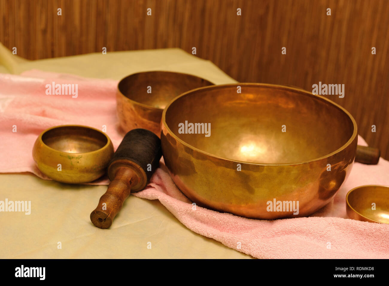 Tibetan singing bowls hires stock photography and images Alamy