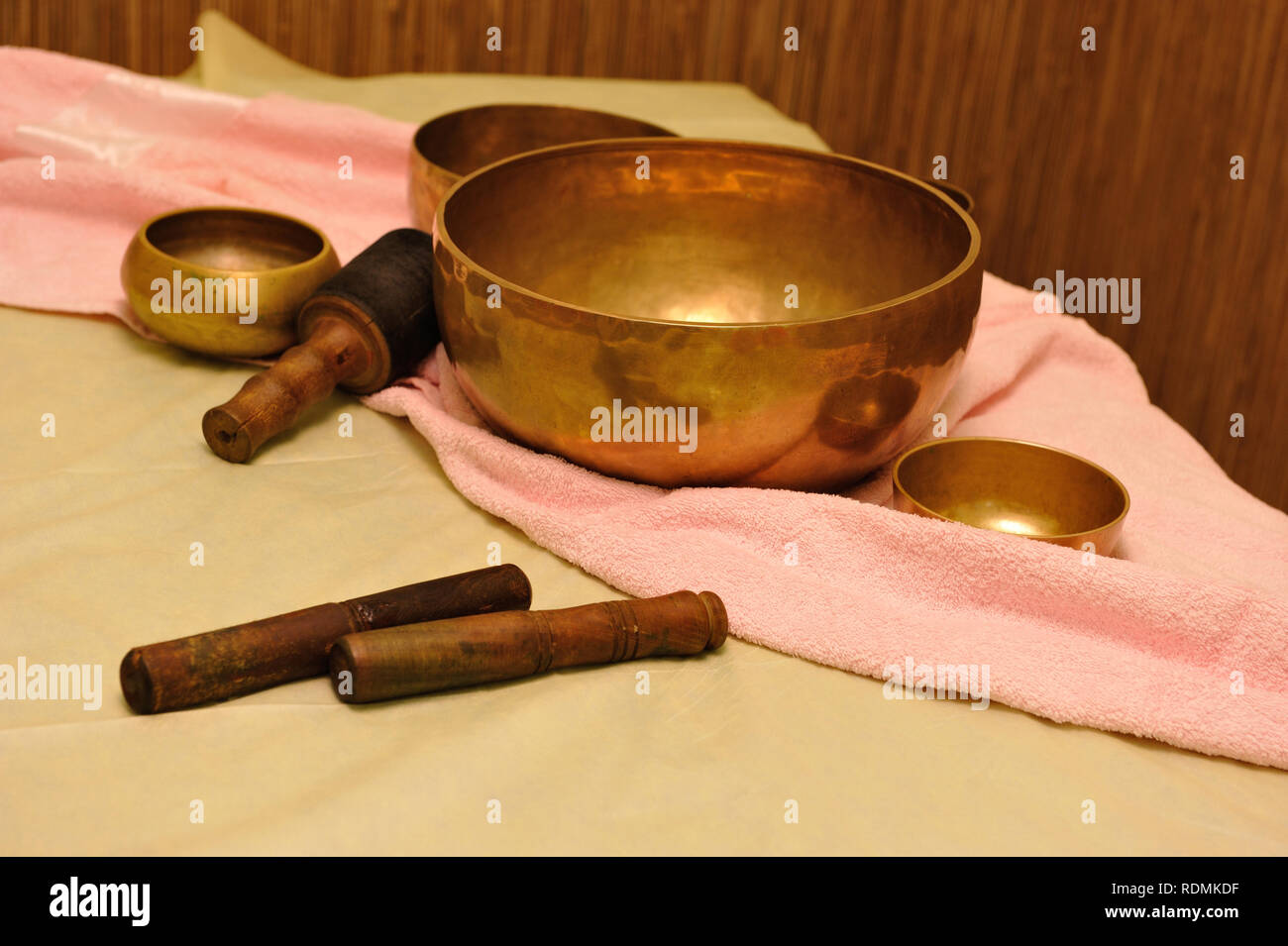Singing bowl massage hires stock photography and images Alamy