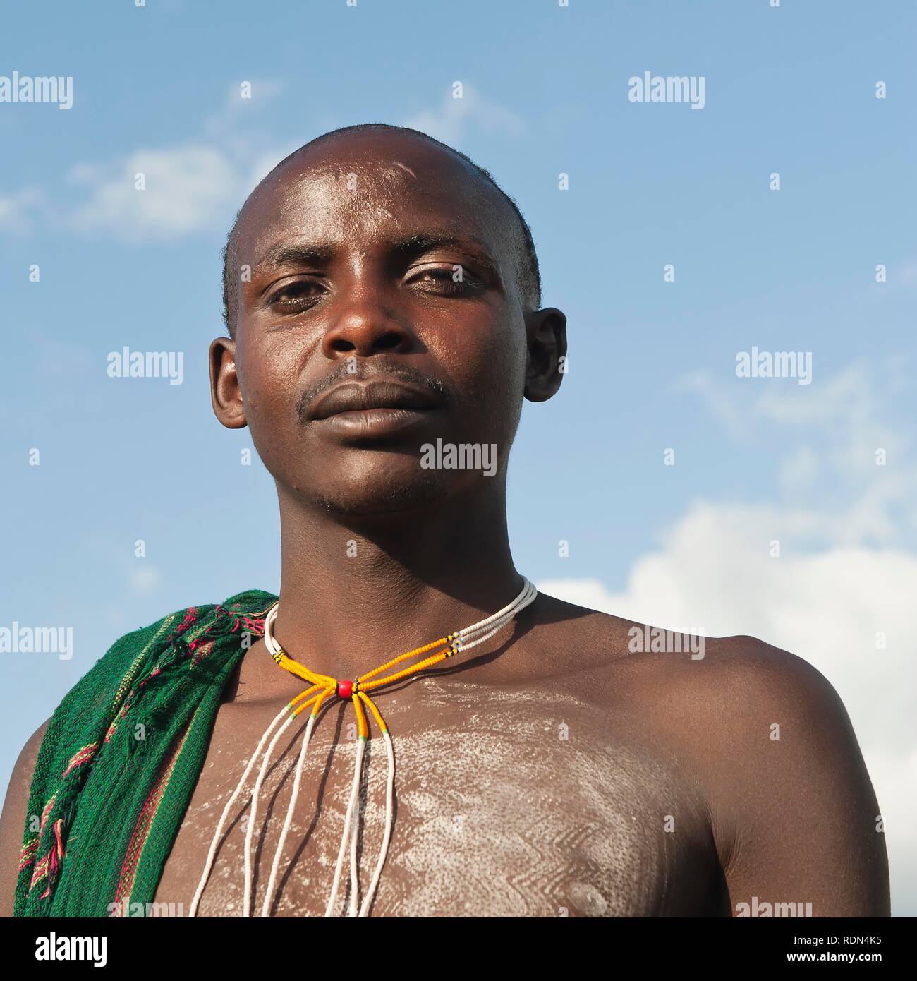 Donga stick fighter, Surma tribe, Tulgit, Omo River Valley, Ethiopia, Africa Stock Photo