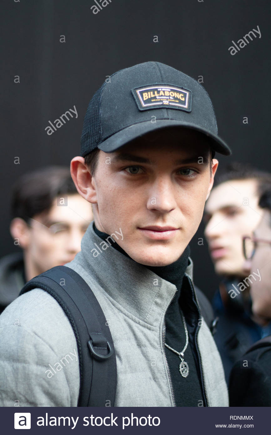 dolce and gabbana hat mens