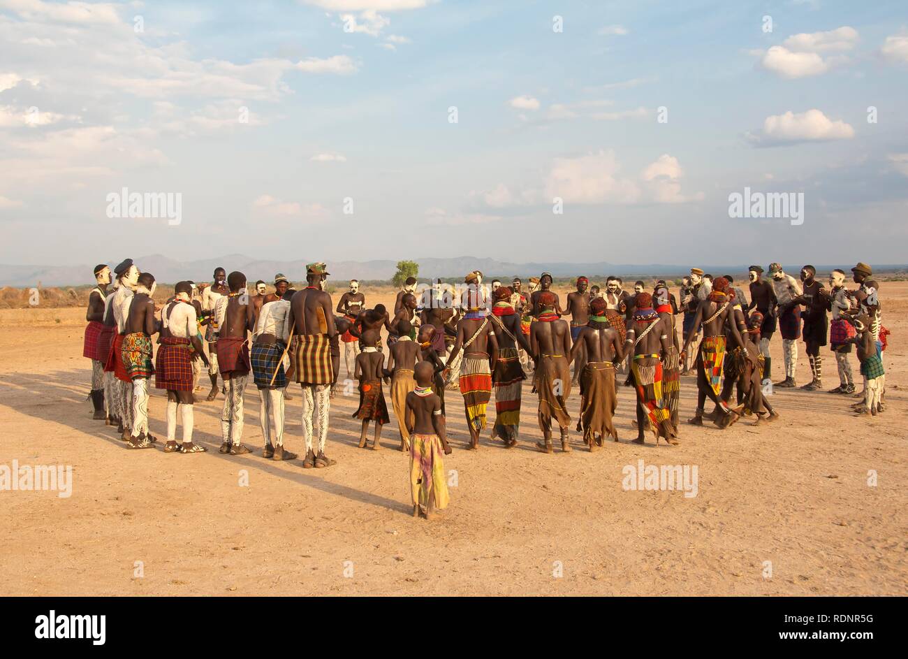Nyangatom, Bumi, tribal dance ceremony, Omo river Valley, Ethiopia, Africa Stock Photo