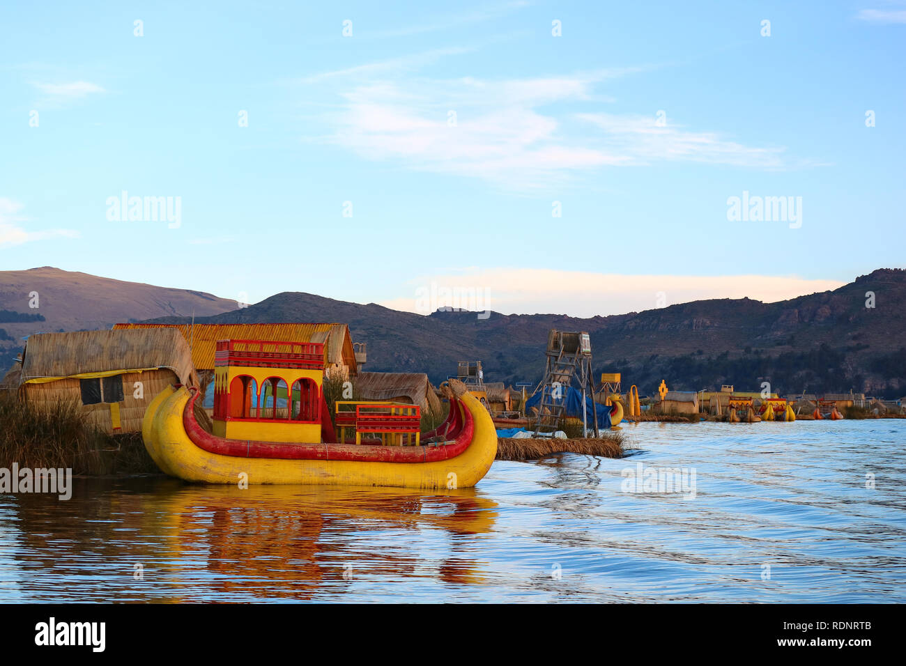 Traditional reed house on floating hi-res stock photography and images ...