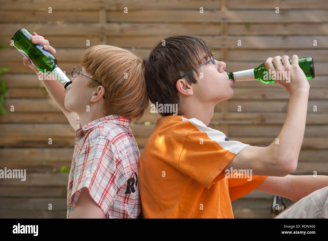 Underage Drinking And Children High Resolution Stock Photography and Images Alamy