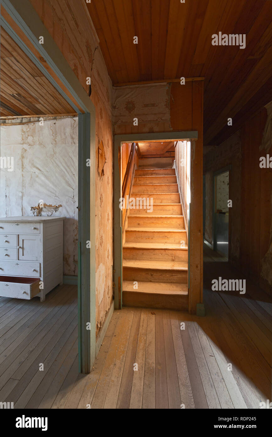 Mt00288 00 Montana A Bedroom And Stairs Up To The
