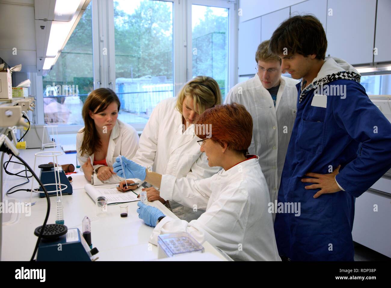 Medical students, internship group in a laboratory, Centre for Medical Biotechnology University Duisburg-Essen Stock Photo