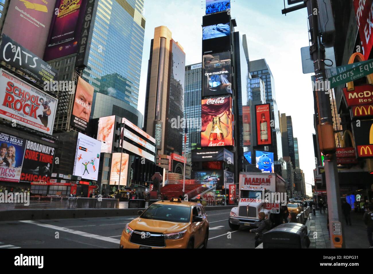 Times Square Midtown Manhattan New York City Stock Photo Alamy times-square-midtown-manhattan-new-york-city-stock-photo-alamy