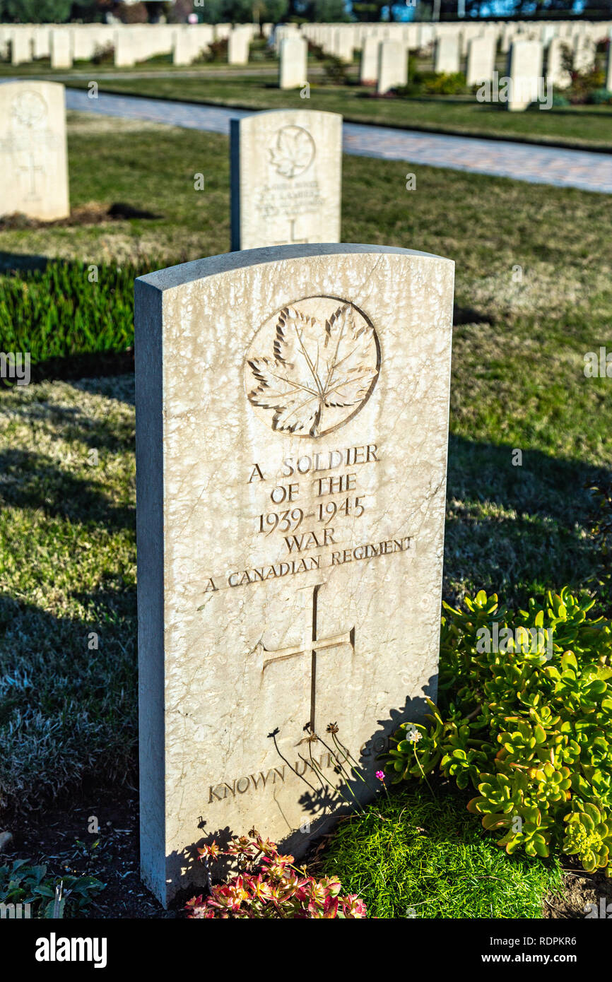 unknown grave in Moro River Canadian War Cemetery in Ortona. Abruzzo Stock Photo