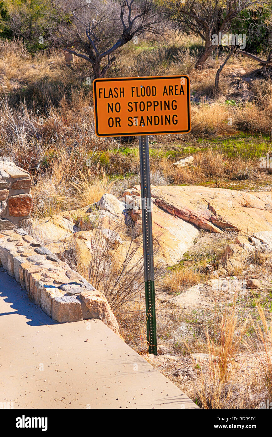 Flash Flood Area Sign High Resolution Stock Photography And Images Alamy