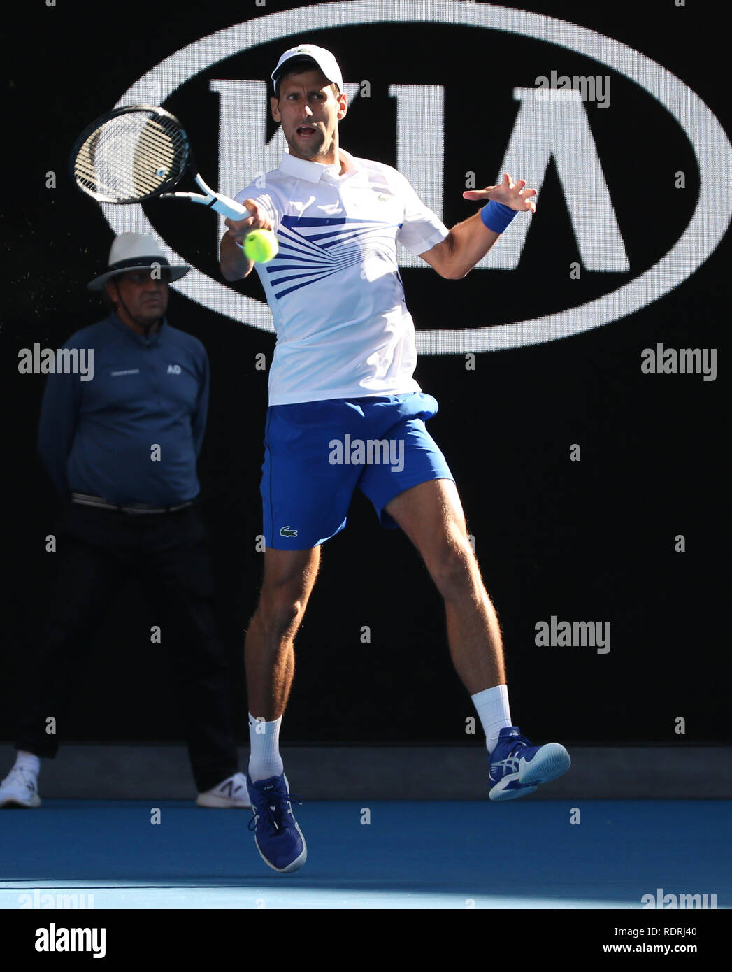 ægtemand grå Uden for Melbourne Park, Melbourne, Australia. 19th Jan, 2019. Australian Open Tennis,  day 6; Novak Djokovic of Serbia