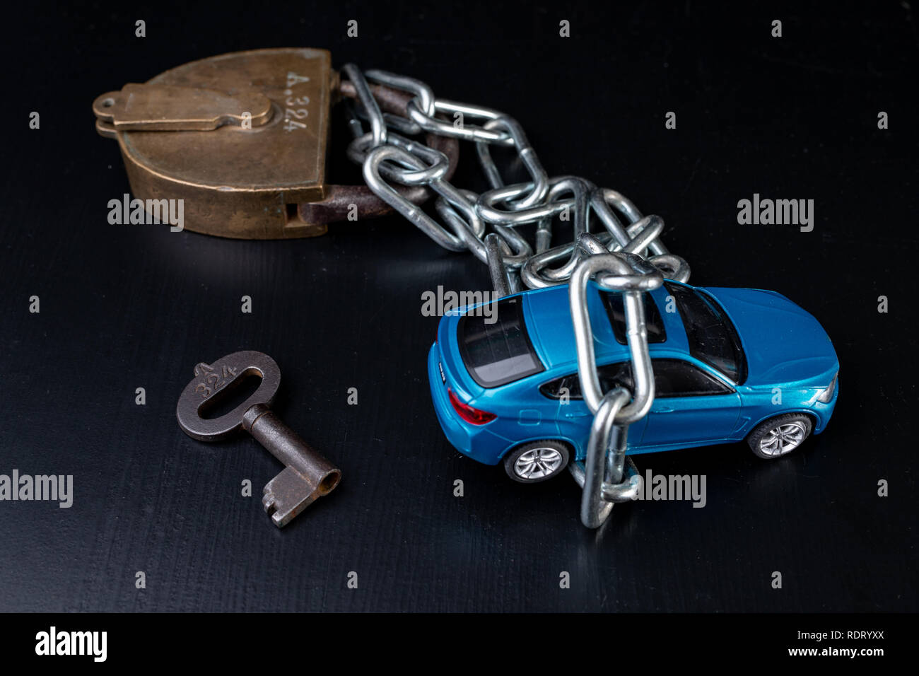 Securing the car against theft. Protection against theft of a passenger