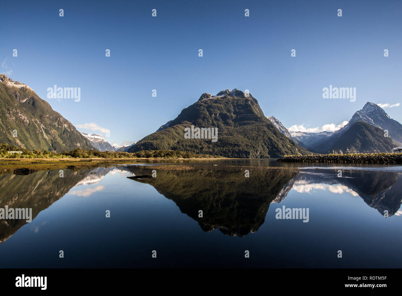 Milford Sound, NZ Stock Photo Alamy