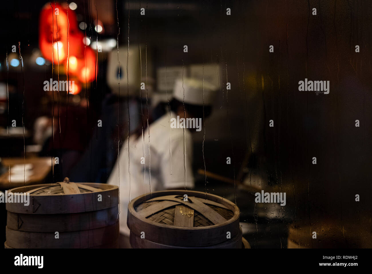 London England 10 June 2018 Condensation On A Window Of A Chinese Restaurant Stock Photo Alamy