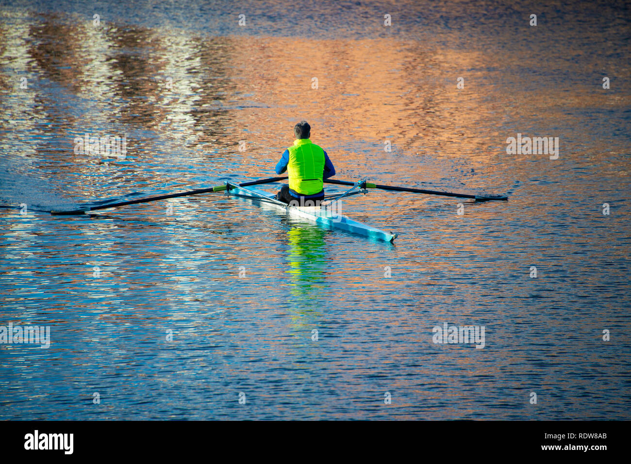 Skull Boat Rasing Vvest hi-res stock photography and images - Alamy