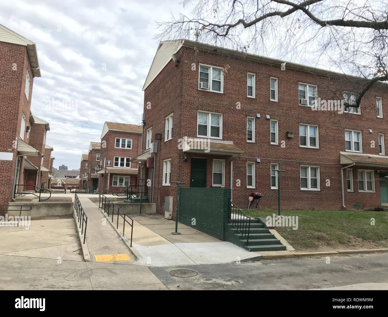 Poe homes hires stock photography and images Alamy