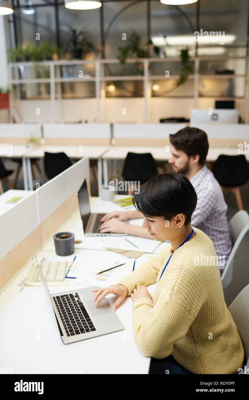 Business woman with laptops hi-res stock photography and images - Alamy