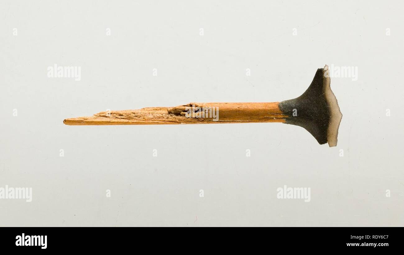 Arrow tip hi-res stock photography and images - Alamy