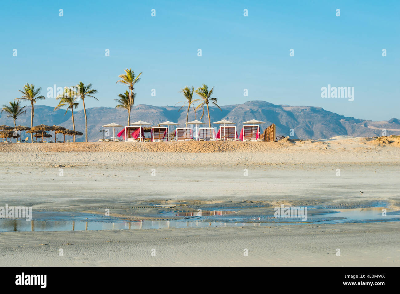 Beach near Al Fanar Hotel in Salalah, Dhofar Governorate, Oman Stock Photo  - Alamy
