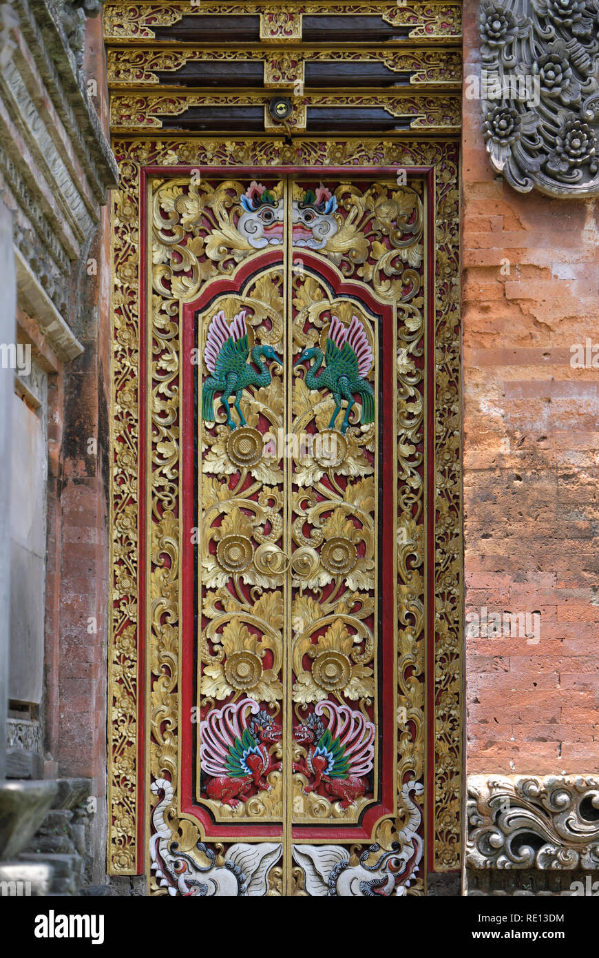 Hand carved balinese architecture door Stock Photo - Alamy