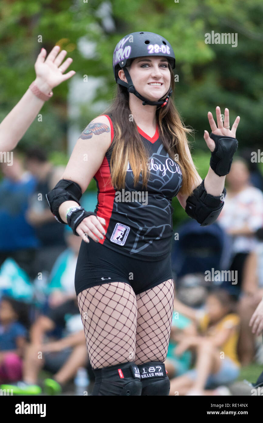 Louisville, Kentucky, USA - May 03, 2018: The Pegasus Parade, Members of  the Derby City Roller Girls, on roller skates, with helmets, going down W  Bro Stock Photo - Alamy