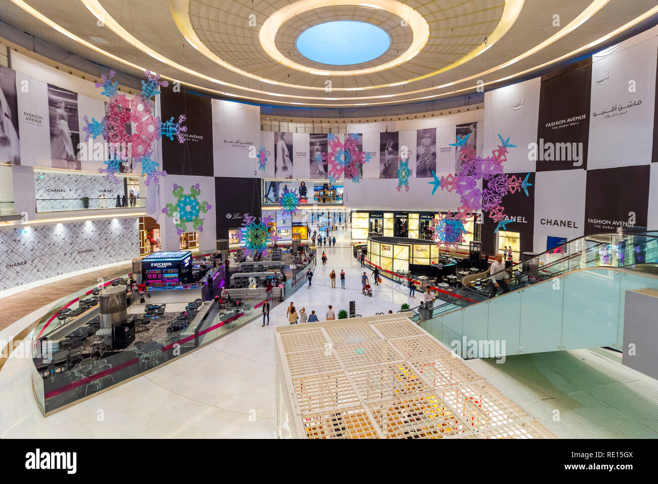 Dubai, UAE November 28, 2018 Interior views of the largest mall in