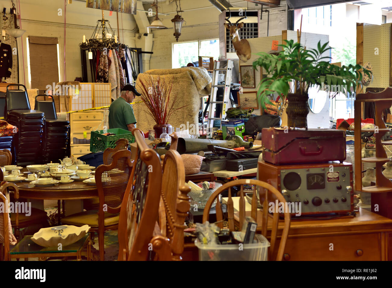 Clutter junk hires stock photography and images Alamy