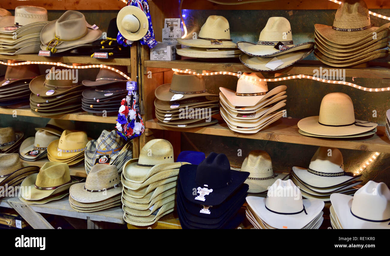 American western wide brim 'cowboy' style hats on display for sale in shop, Arizona Stock Photo