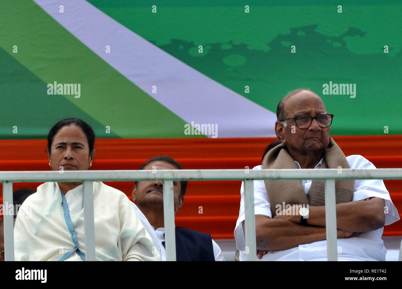 Kolkata, India. 19th Jan, 2019. West Bengal Chief Minister and All India Trinamool Congress or AITMC chief Mamata Banerjee (left) along with National Congress Party or NCP leader Sharad Pawar (right) during the All India Trinamool Congress or AITMC Mega Brigade rally. Credit: Saikat Paul/Pacific Press/Alamy Live News Stock Photo