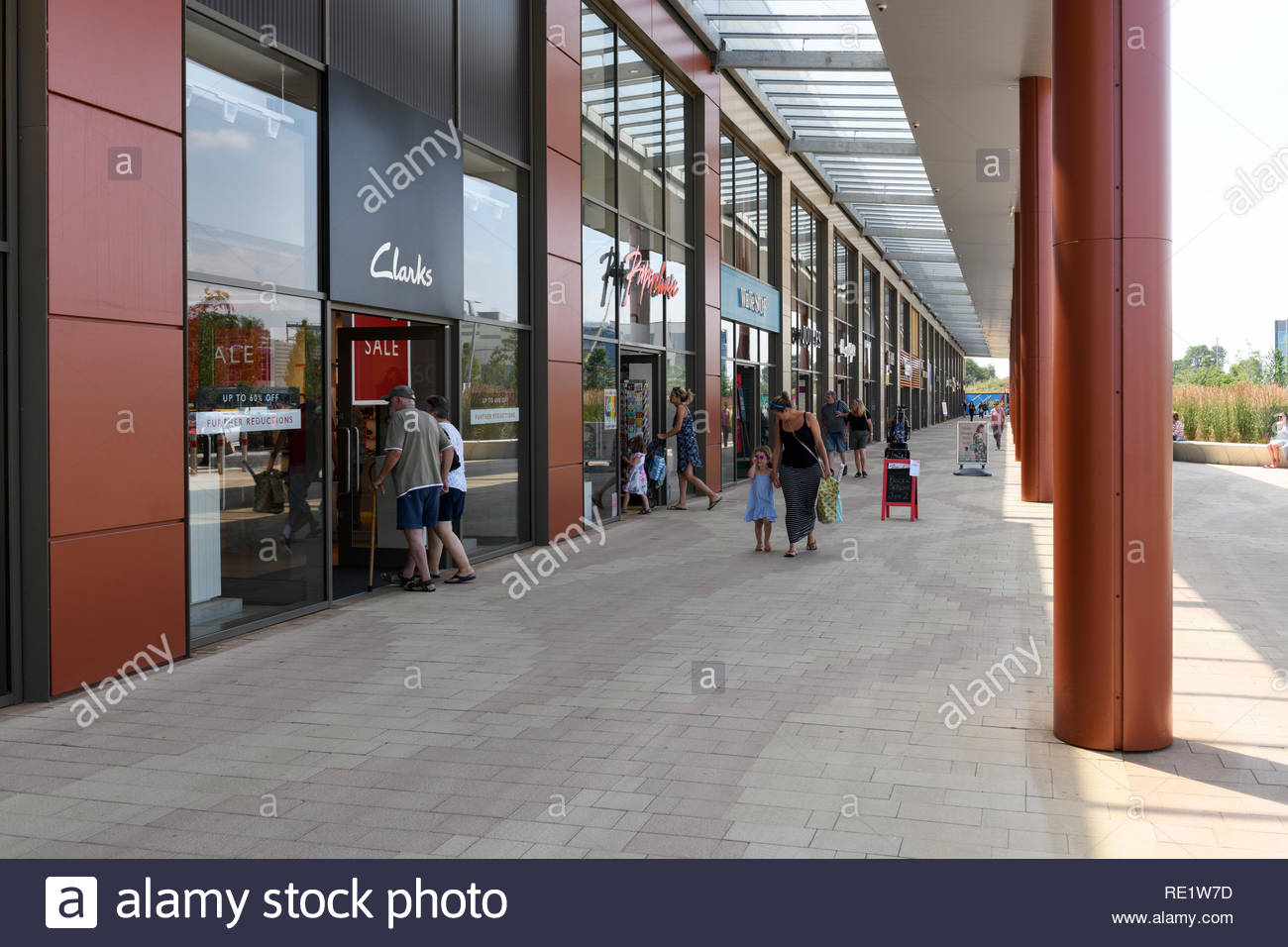 Rushden Lakes Shopping Centre High Resolution Stock Photography and ...