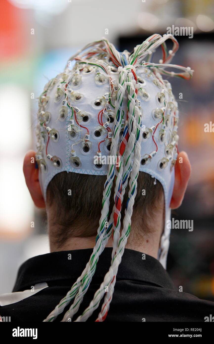 Control of machines and computers through brain activity, electrodes on