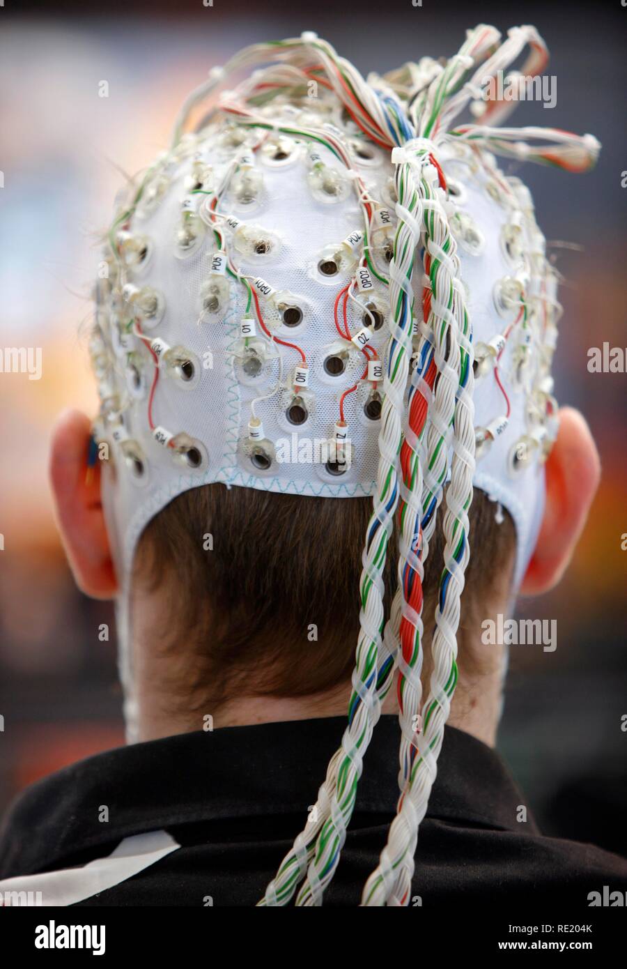 Control of machines and computers through brain activity, electrodes on