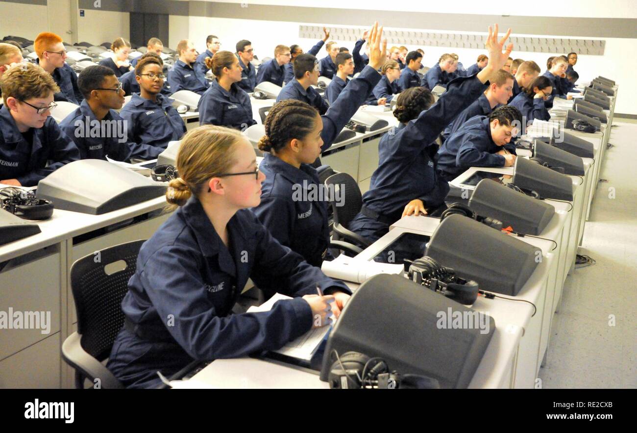 Page 2 Recruit Training Command Naval Station Great Lakes High Resolution Stock Photography And Images Alamy - usn netc naval education and training command roblox