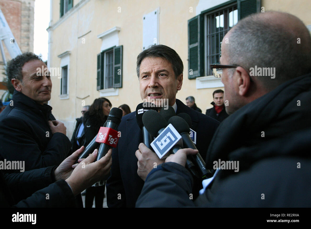 Foto Donato Fasano - LaPresse 19 01 2019  - Matera Politica La mattinata di Matera, che da oggi &#xe8; ufficialmente Capitale Europea della Cultura 2019, si &#xe8; aperta con le 39 bande che si sono esibite nella Cava del Sole (20 italiane e 19 straniere) per salutare i tantissimi affezionati. Un totale di, sembra inutile dirlo, 2019 musicisti. E poi l'arrivo del premier Giuseppe Conte, che ha dichiarato che questa giornata &#xe8; una &#xab;riscossa per il Sud&#xbb;: questi i momenti salienti della prima mattinata di Matera da capitale della Cultura. Buffet Giuseppe Conte  Photo Donato Fasano  Stock Photo