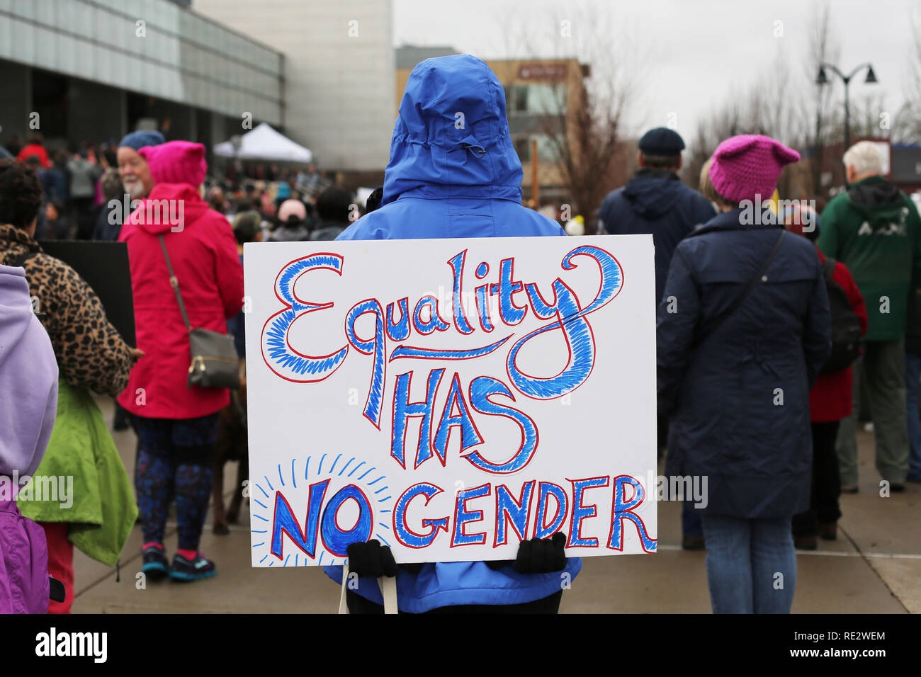 Eugene, Oregon, USA. 19th January, 2019. An attendee holding a sign at