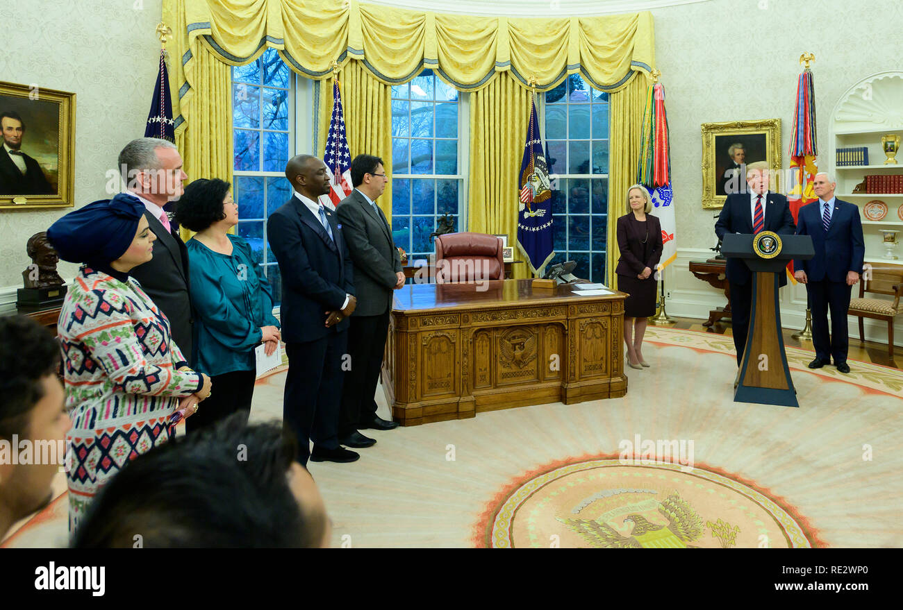 Dhs oval office hi-res stock photography and images - Alamy