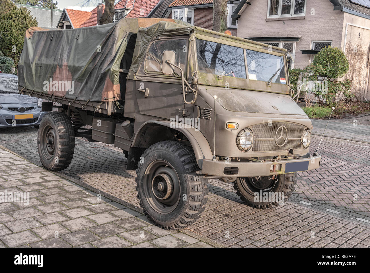Army water truck hi-res stock photography and images - Alamy