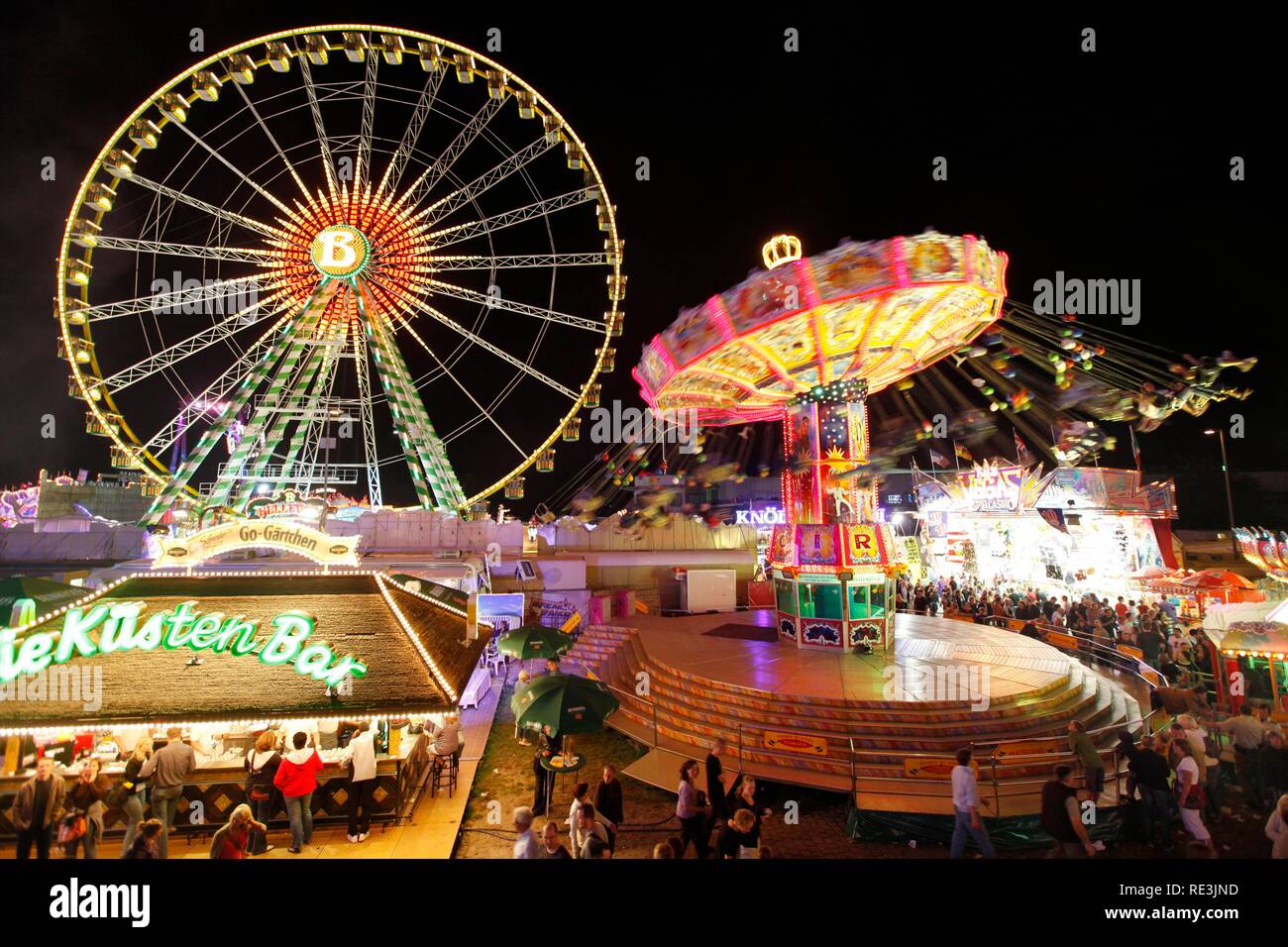 Cranger Kirmes fair, the biggest fair in the Ruhr area, at the Rhine