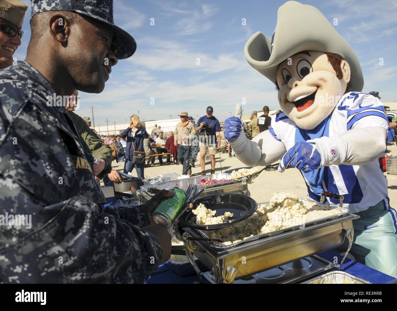 FORT WORTH, Texas (Nov. 17, 2016) Dallas Cowboys Mascot Rowdy