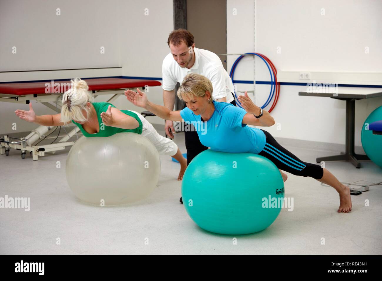 physical therapy exercise ball