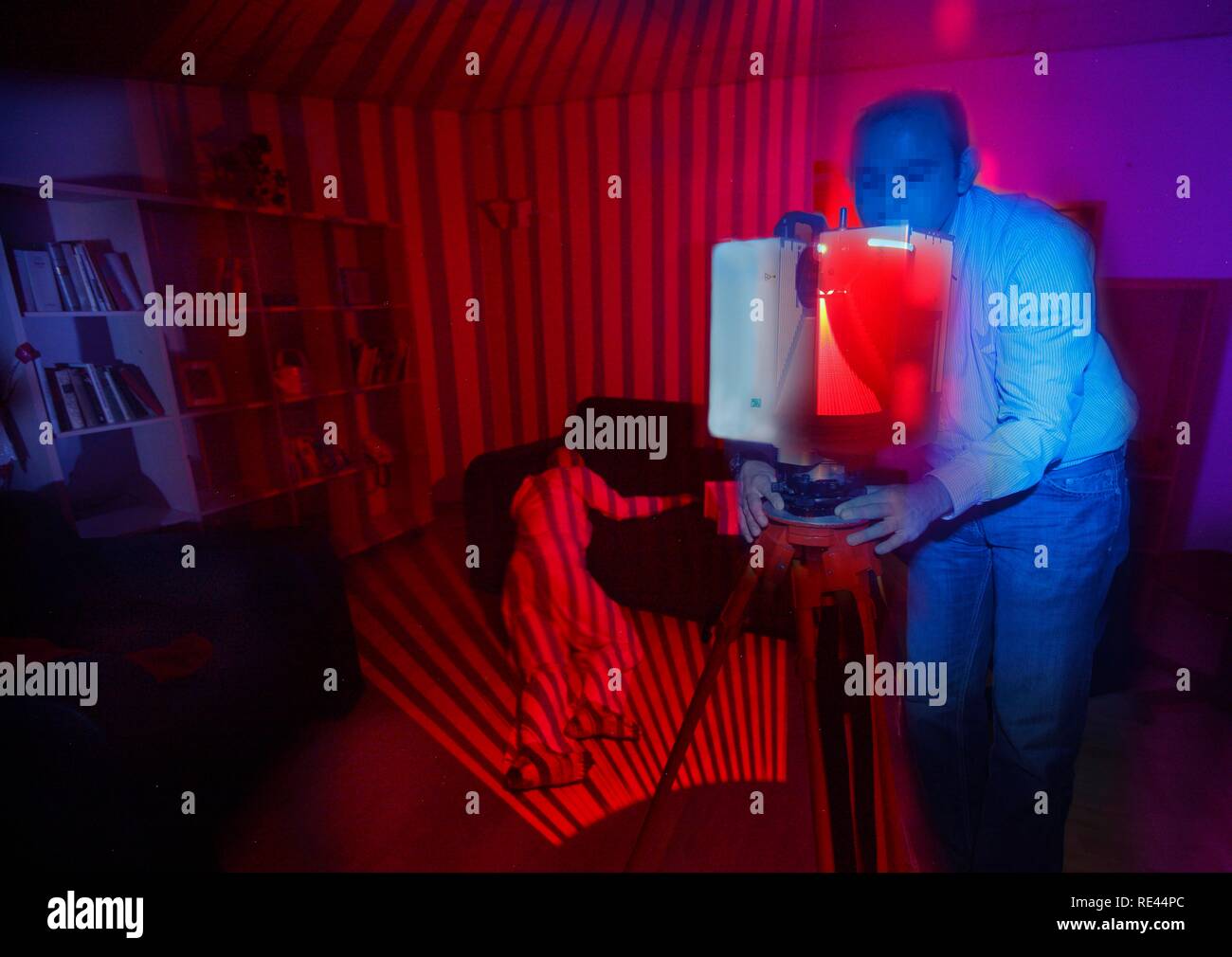 German Criminal Investigation Department, 3-D room scanner for the  reconstruction of crime scenes, a laser scans a room and a Stock Photo -  Alamy