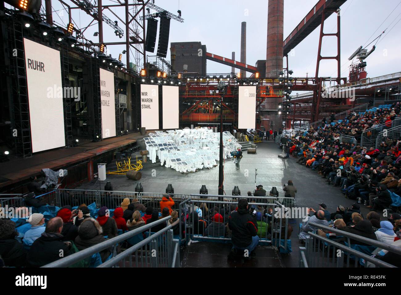 Dress rehearsal of the kick-off event for the Capital of Culture year 2010, Kokerei Zollverein coking plant, a part of the Zeche Stock Photo
