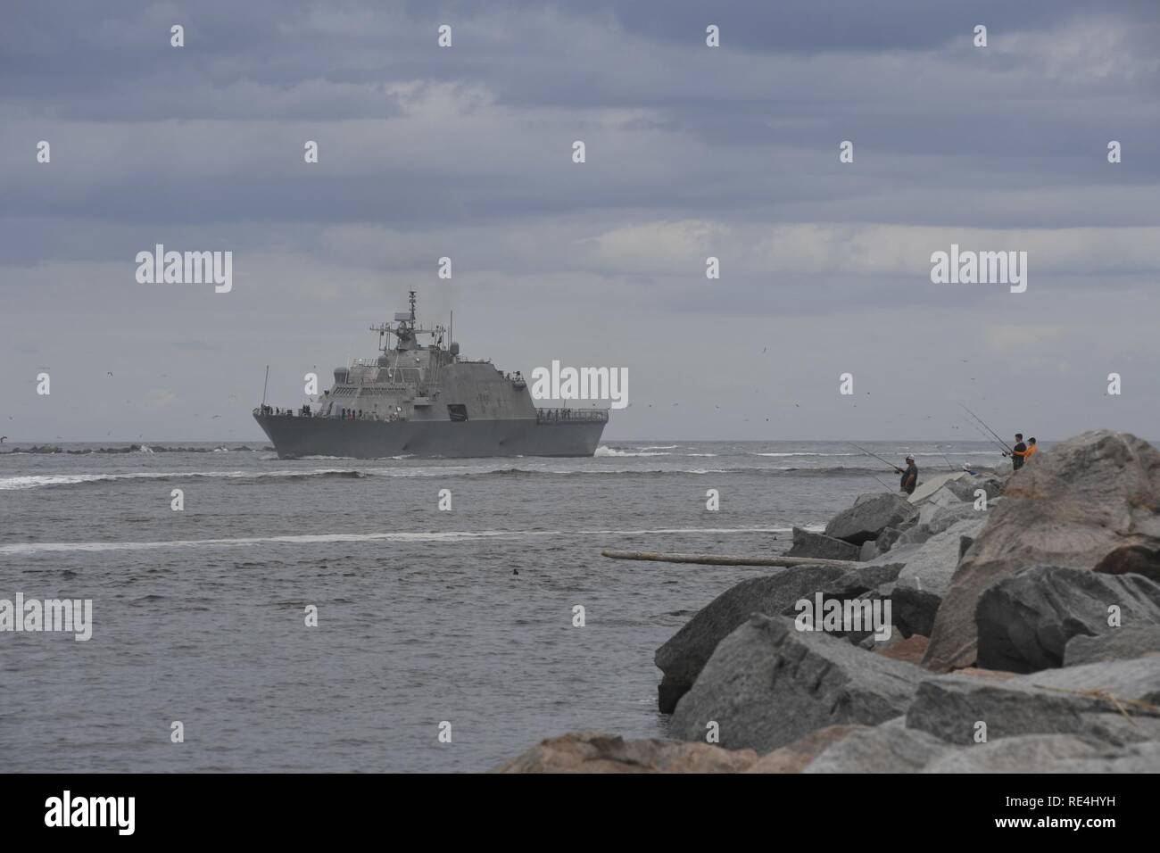 JACKSONVILLE, Fla. (Nov. 23, 2016) Freedom-variant littoral combat ship ...