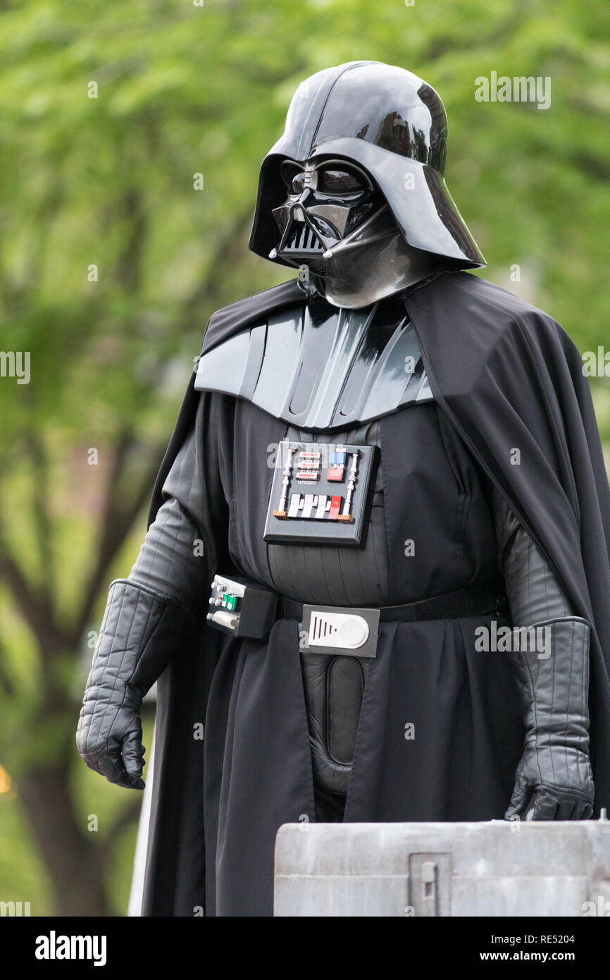 Darth vaders outfit hi-res stock photography and images - Alamy