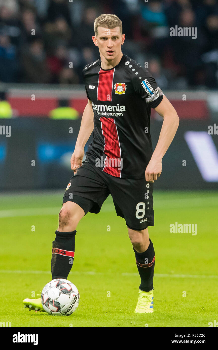 Leverkusen, Germany. 19th Jan 2019.  final result 0-1,  Bayer Leverkusen player Lars Bender  during the match Leverkusen - Moenchengladbach DFL REGULATIONS PROHIBIT ANY USE OF PHOTOGRAPHS AS IMAGE SEQUENCES AND/OR QUASI-VIDEO Credit: Pro Shots/Alamy Live News Stock Photo