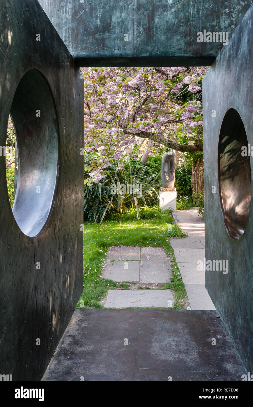 The Barbara Hepworth Museum and Sculpture Garden, St Ives, Cornwall, UK. Four Square (Walk The Barbara Hepworth Museum and Sculpture Garden, St Ives, Cornwall, UK. Four Square (Walk