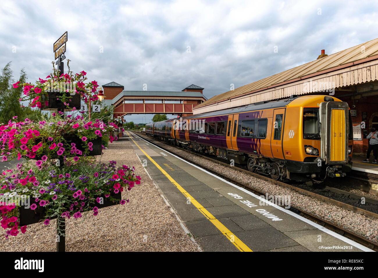 Class 172 342 arrives at Stratford upon Avon with a service from Birmingham Snow Hill in the summer of 2018 Stock Photo