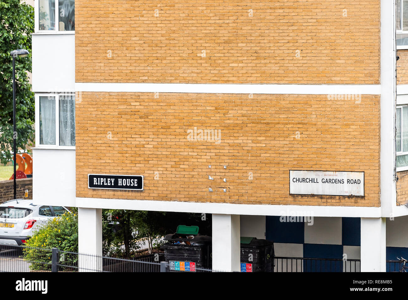 Churchill gardens hires stock photography and images Alamy